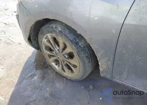 2010 Mazda Mazda3 S Sport из США, поврежденный, VIN JM1BL1S68A1276008